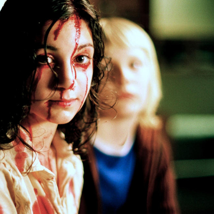 Cult Movie Monday: Let the right one in (2008)